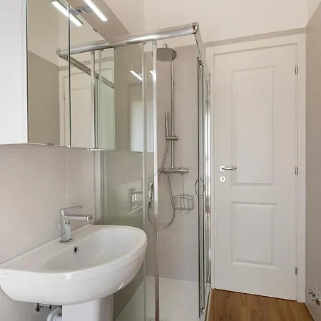 Principina Apartman Stresa