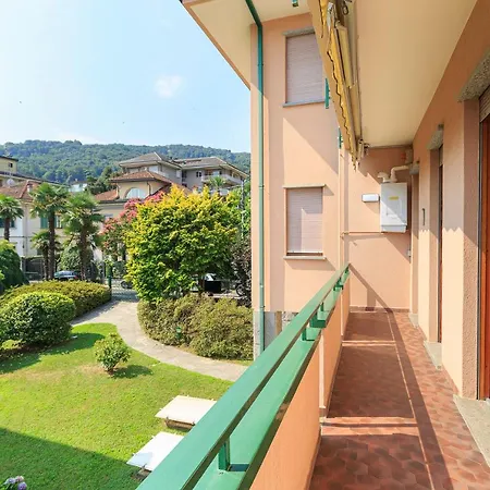 Principina Lägenhet Stresa